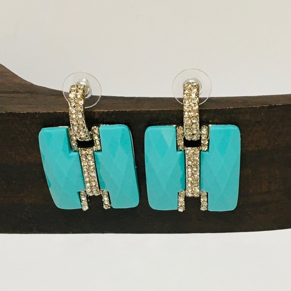 Retro Turquoise Accent with Rhinestone Earrings - Picture 3 of 3